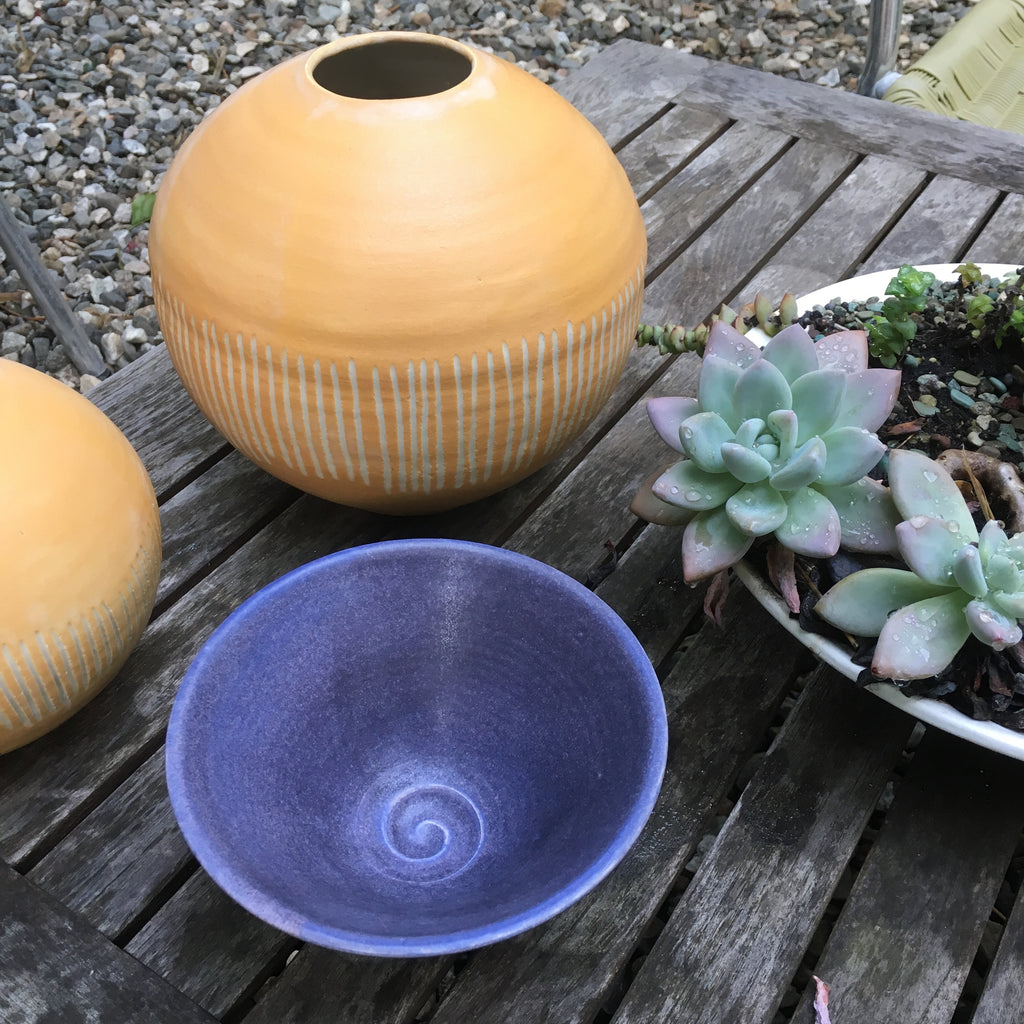 custom homepots ceramics dog bowls handmade gifts